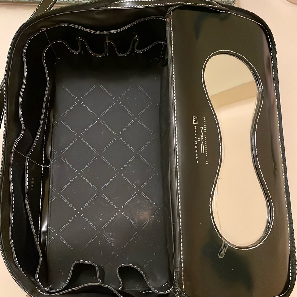 ❤️ for discount! Vintage MAC Cosmetics Pro Make up Bag - Black (~ 15”x6”x7“)